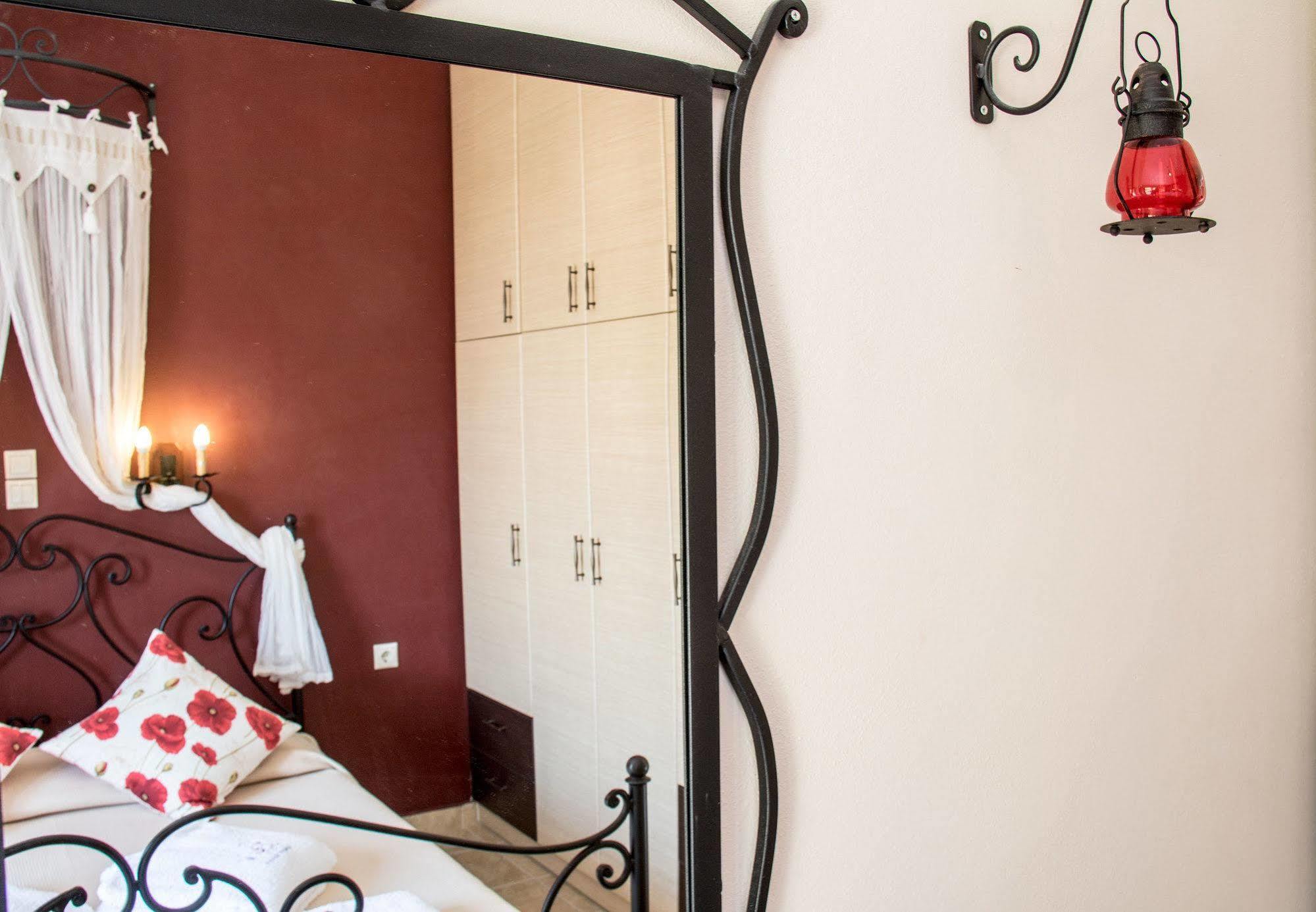 Greka Ionian Suites Agia Efimia Exterior foto